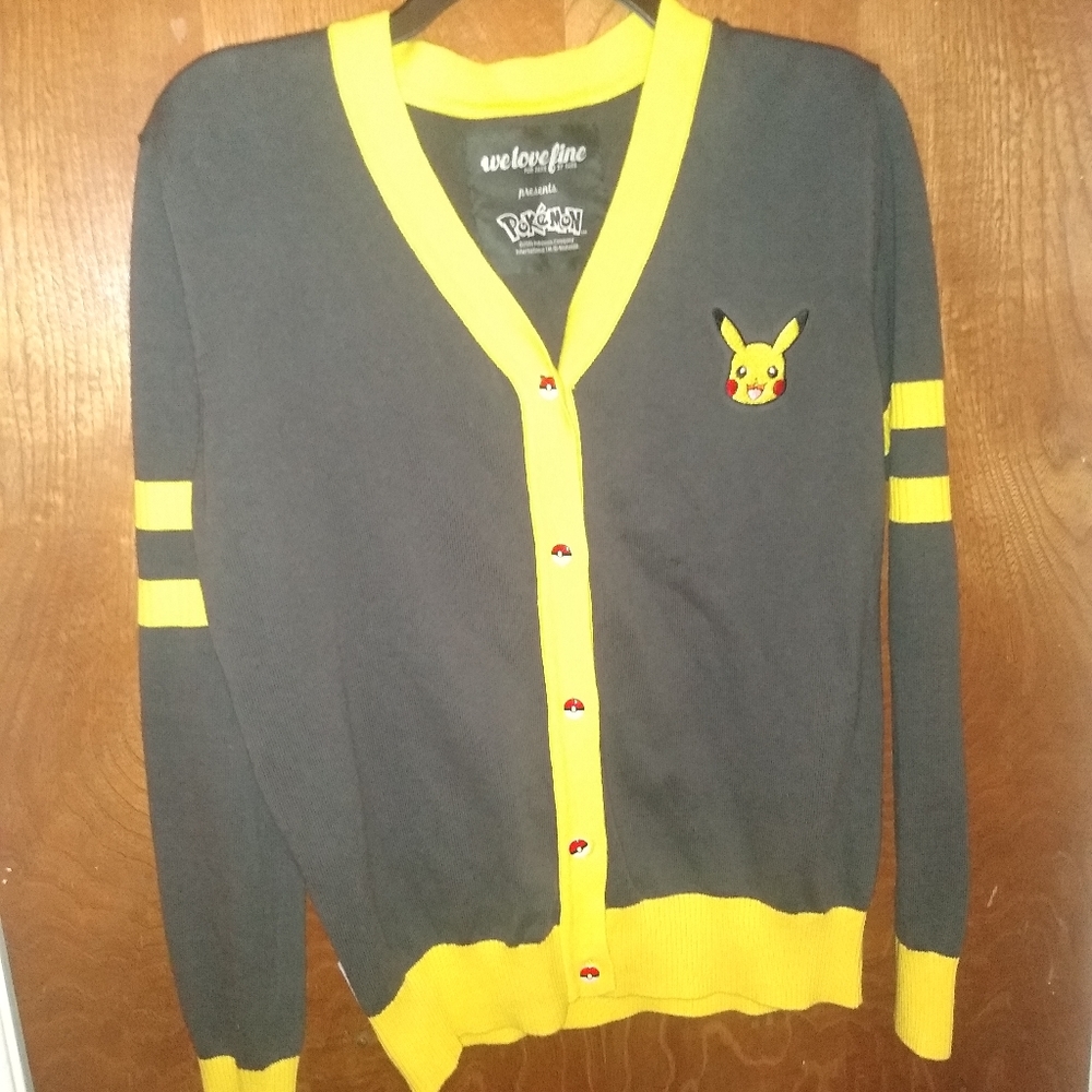 Pokemon Pikachu Cardigan Size S